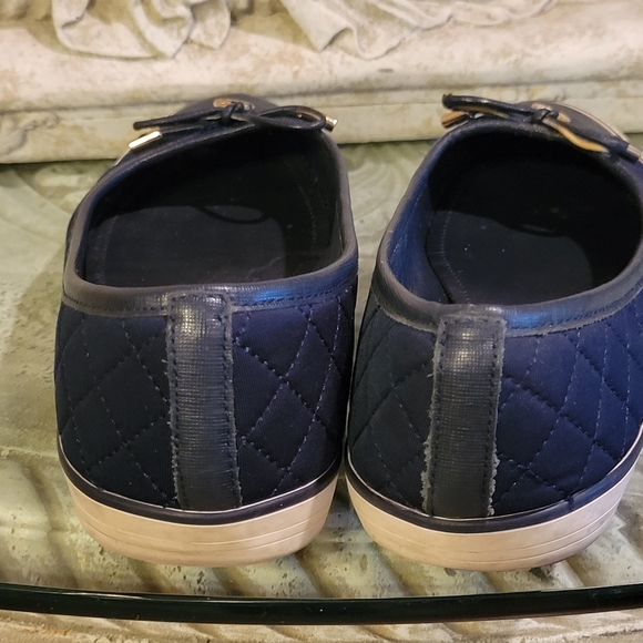 Tory Burch Quilted Leather Logo Flats #127 - Picture 6 of 14